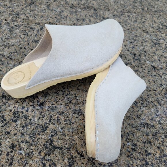 No. 6 Contour Suede Clog on Flat Base in Chalk White Suede - Picture 12 of 15